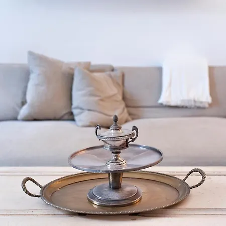 Maison Premiere Luxury Apartment